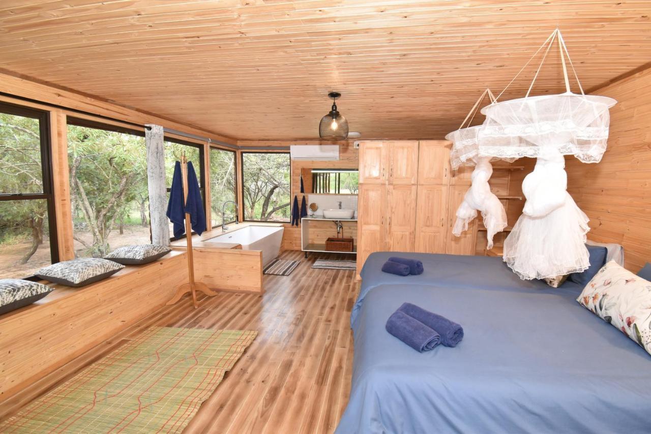 Pezulu Tree House Lodge フッドスプルイト エクステリア 写真