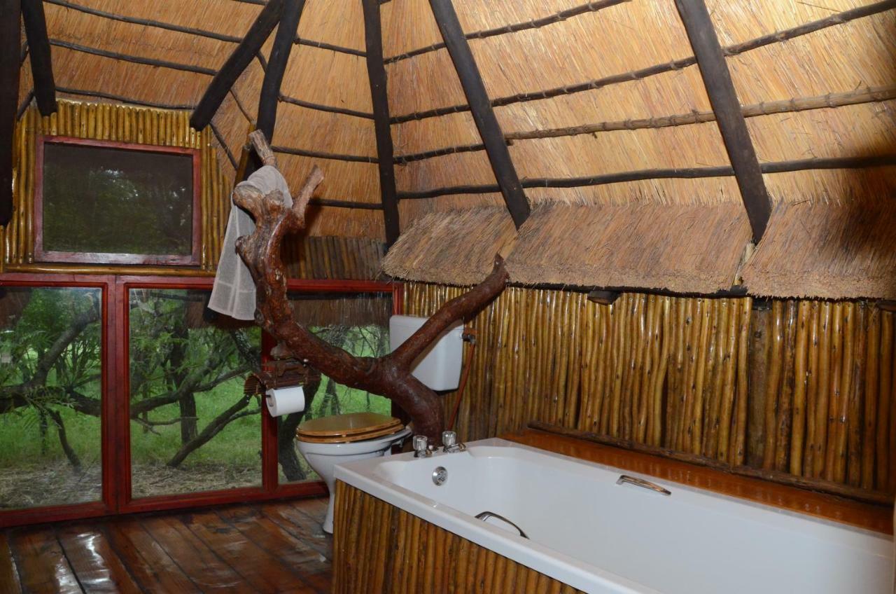 Pezulu Tree House Lodge フッドスプルイト エクステリア 写真