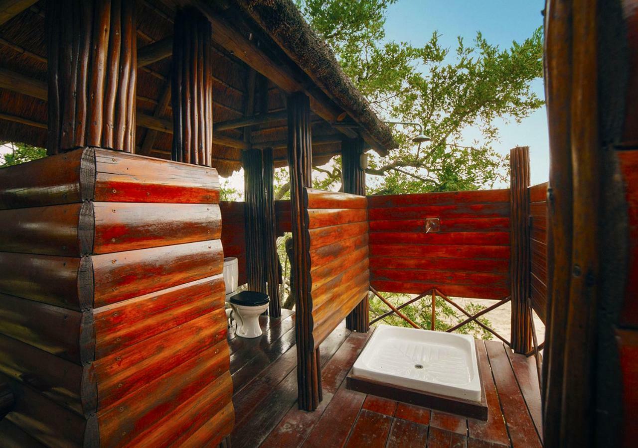 Pezulu Tree House Lodge フッドスプルイト エクステリア 写真